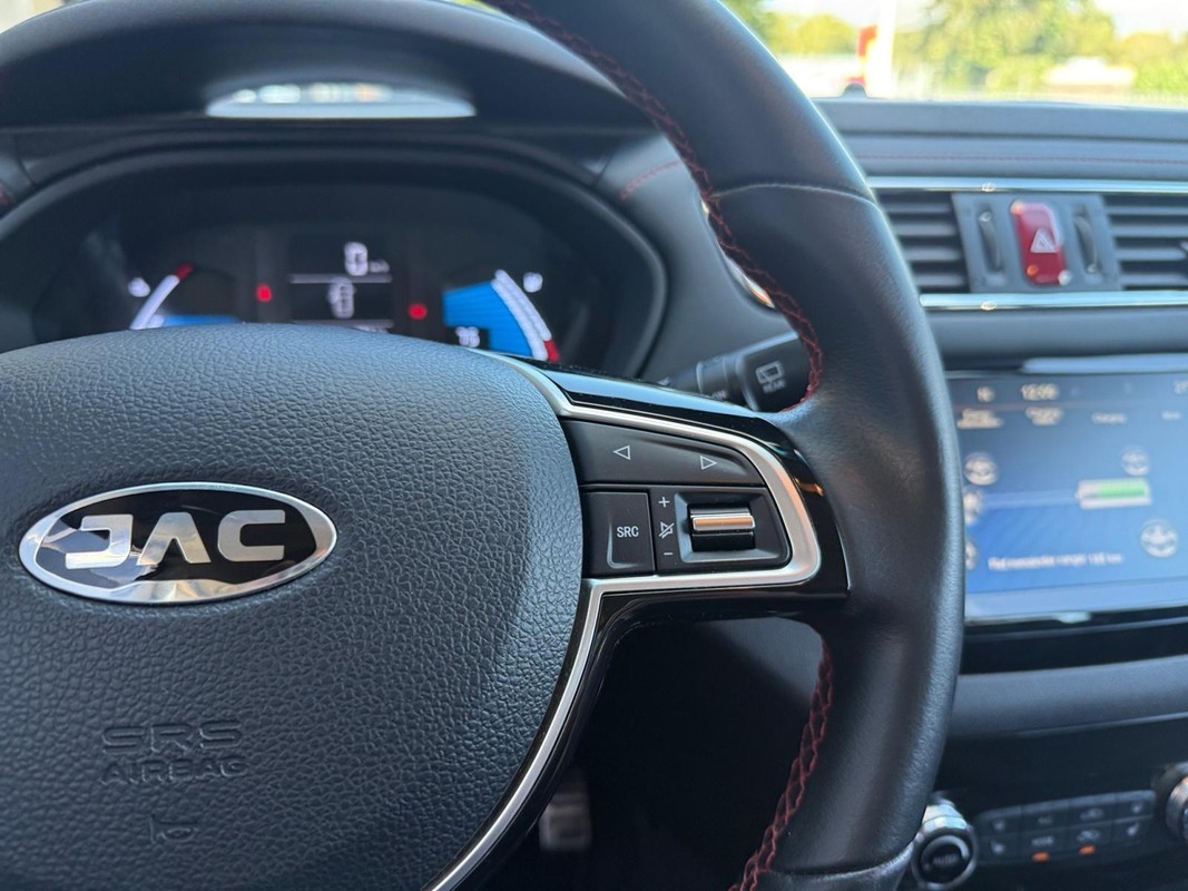 JAC iEV7S