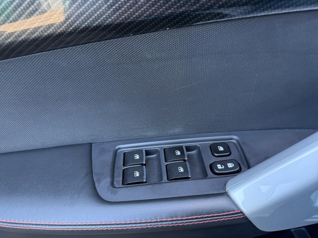 JAC iEV7S