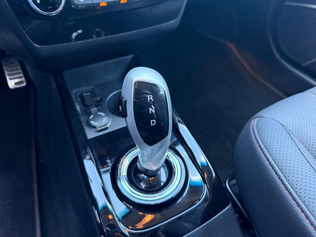JAC iEV7S