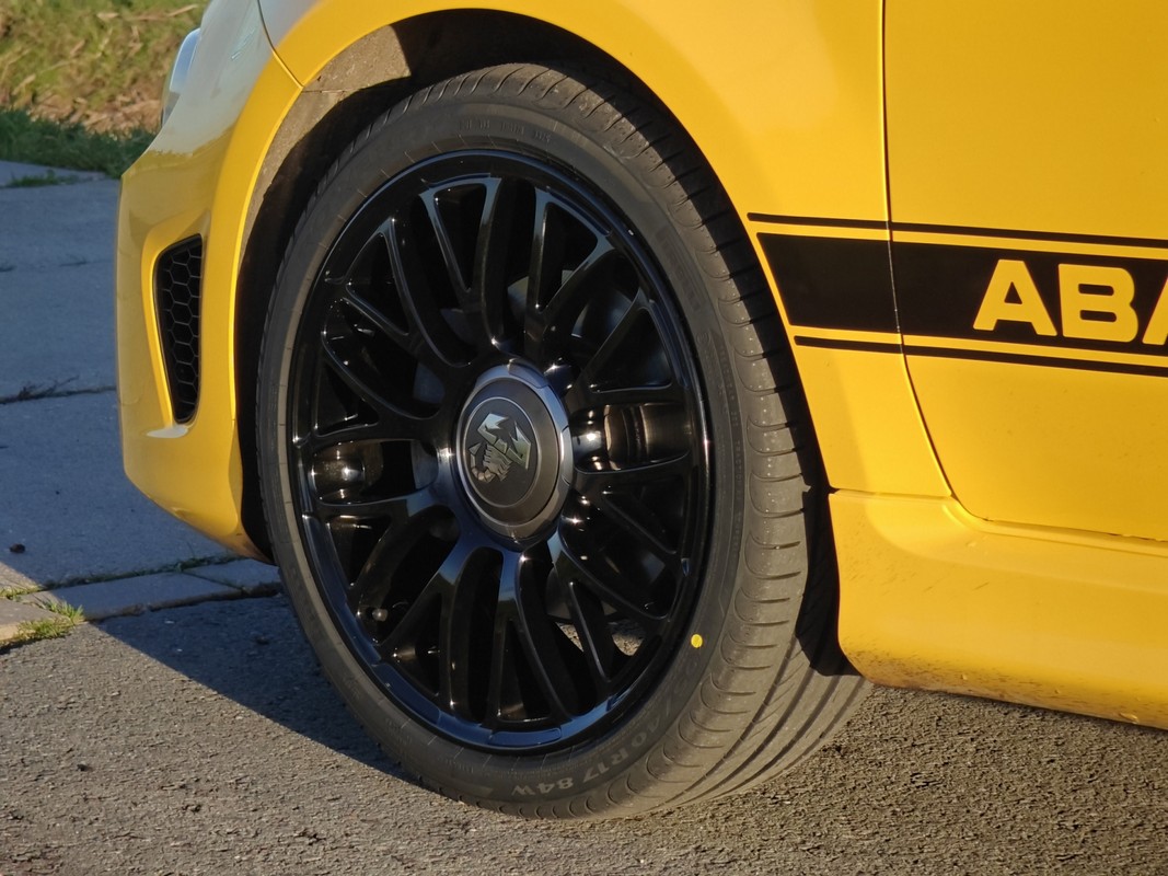 Abarth 595