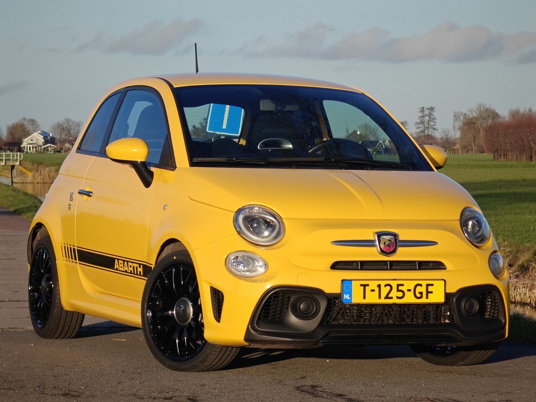 Abarth 595