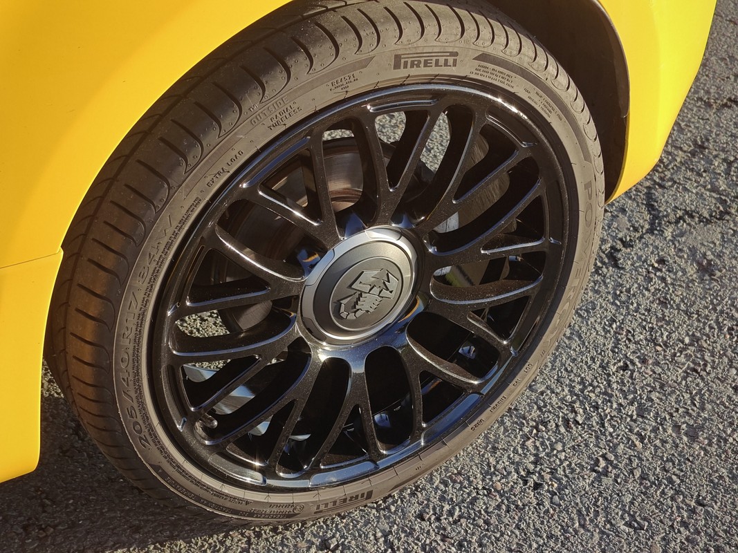 Abarth 595