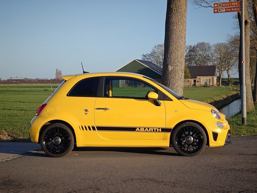 Abarth 595