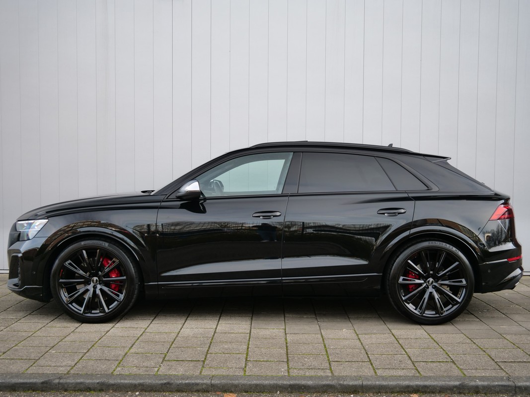 Audi SQ8