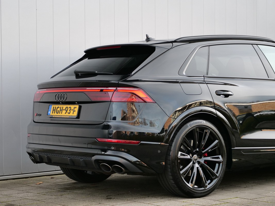Audi SQ8