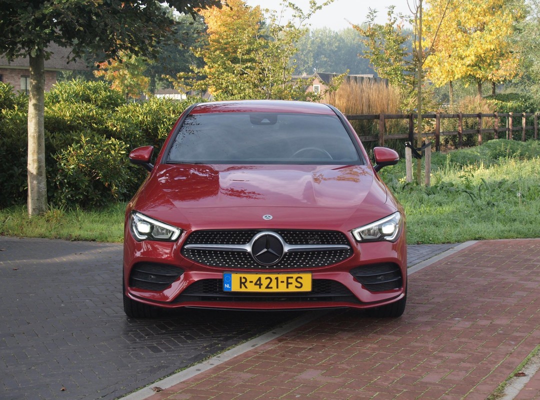 Mercedes-Benz CLA