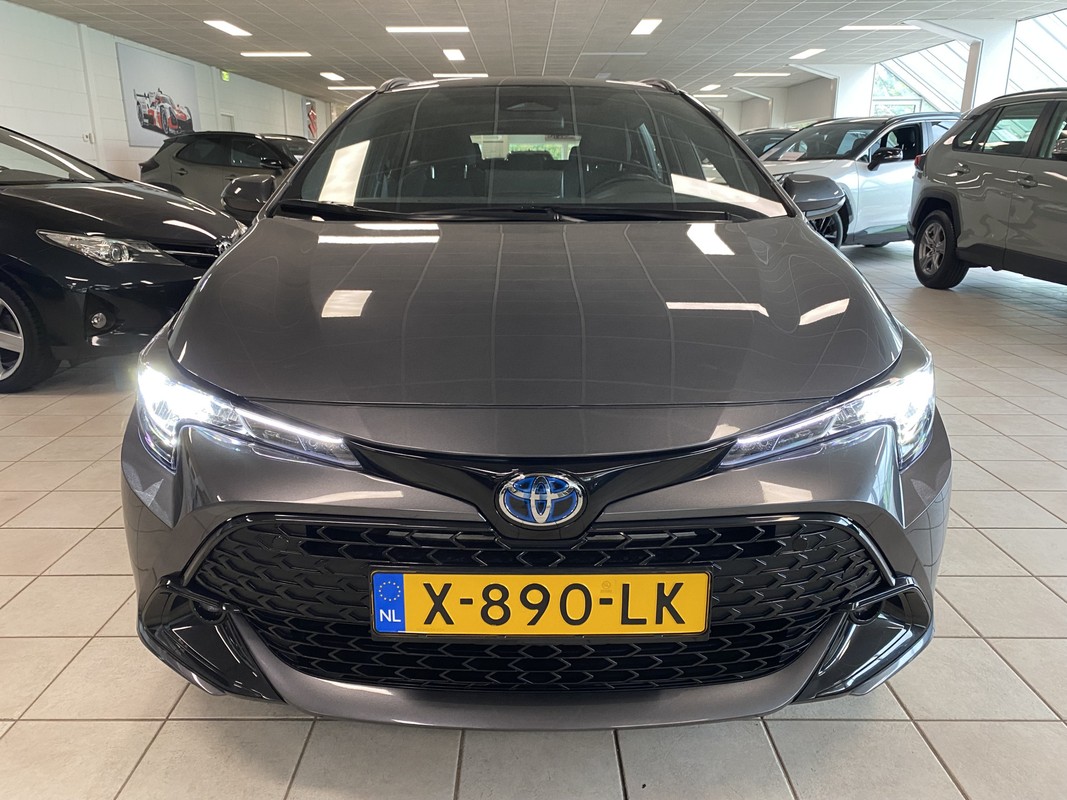 Toyota Corolla Touring Sports
