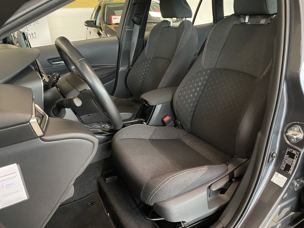 Toyota Corolla Touring Sports