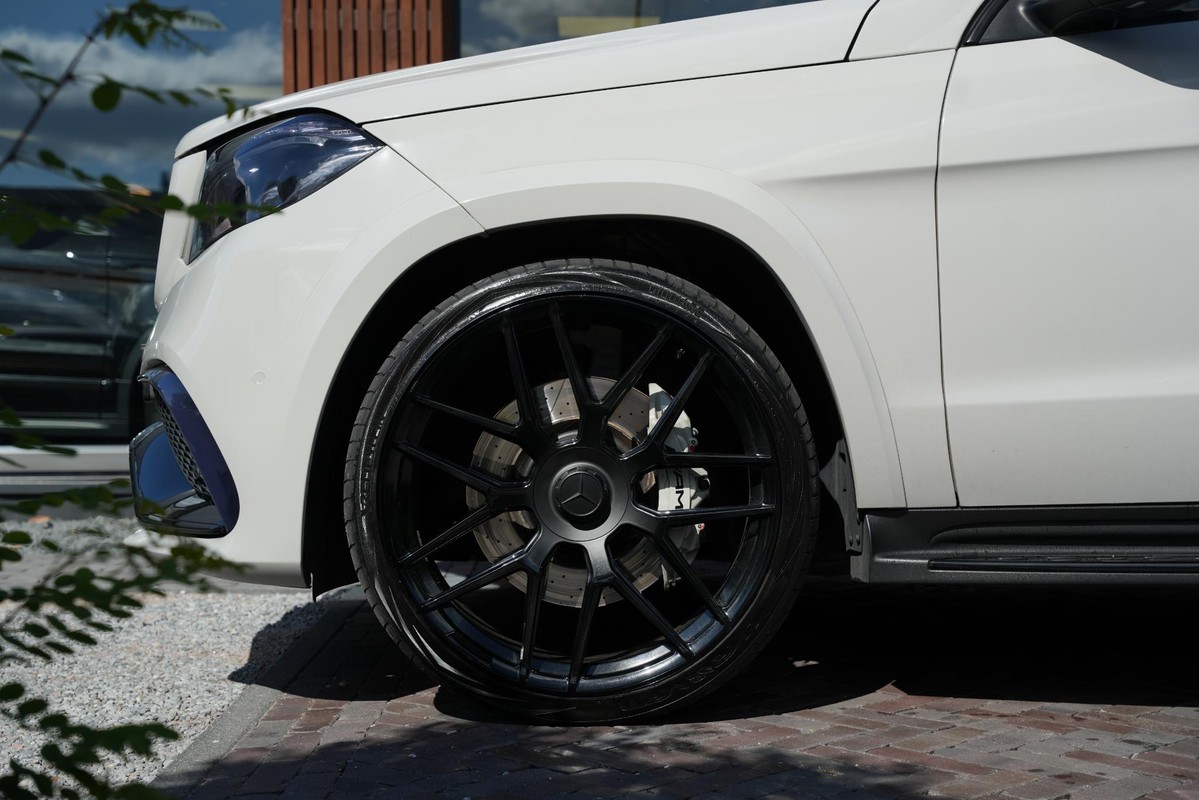 Mercedes-Benz GLS