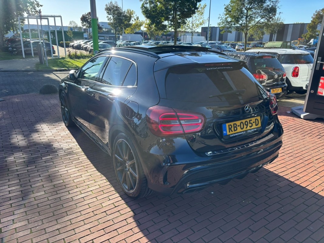 Mercedes-AMG GLA