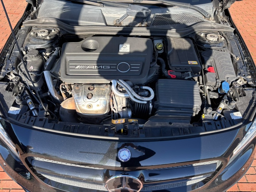 Mercedes-AMG GLA