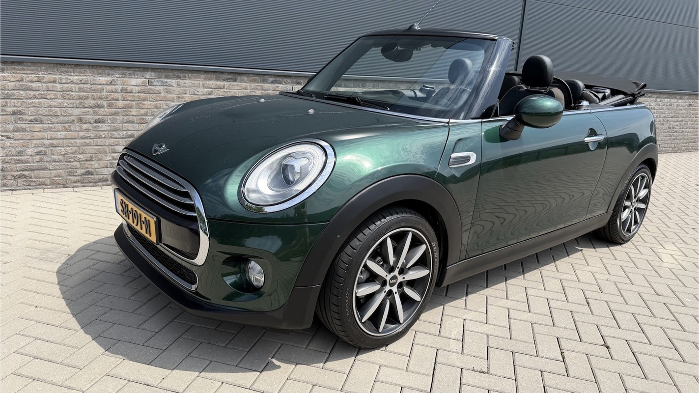 MINI Cooper Cabrio
