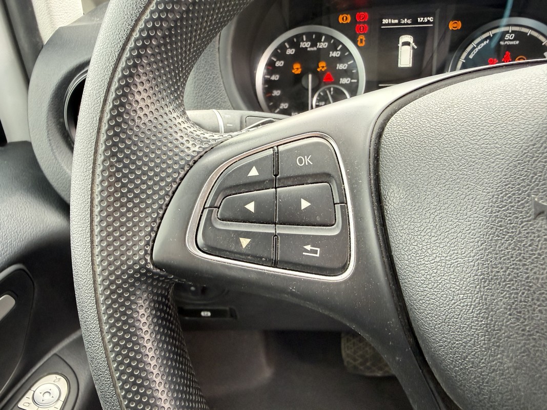 Mercedes-Benz eVito
