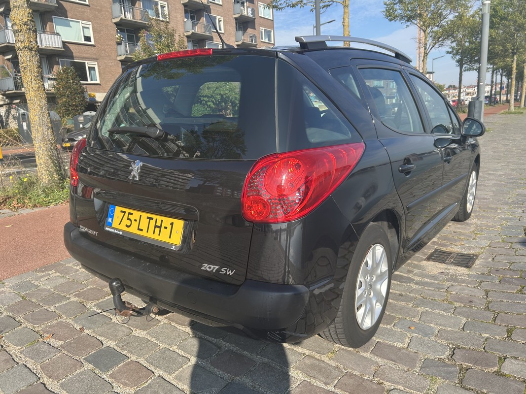 Peugeot 207