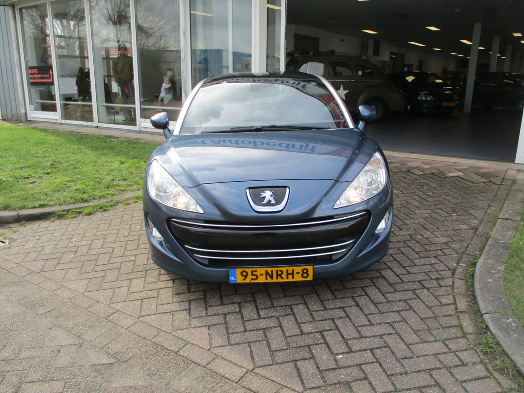 Peugeot RCZ