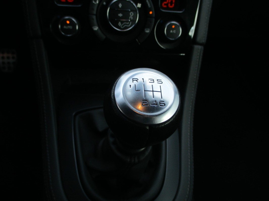 Peugeot RCZ