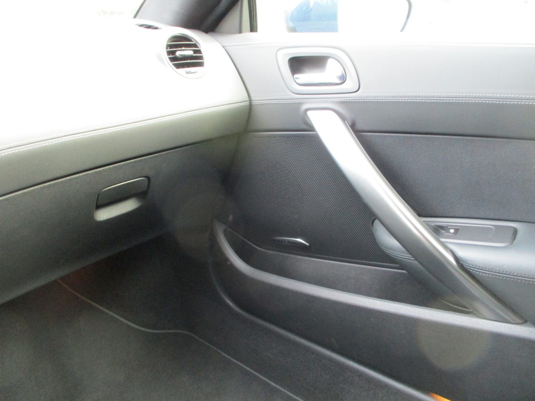 Peugeot RCZ
