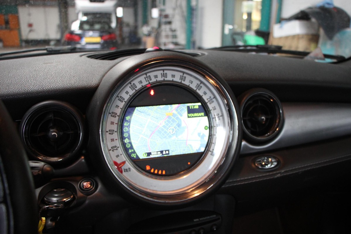 MINI Cooper Cabrio