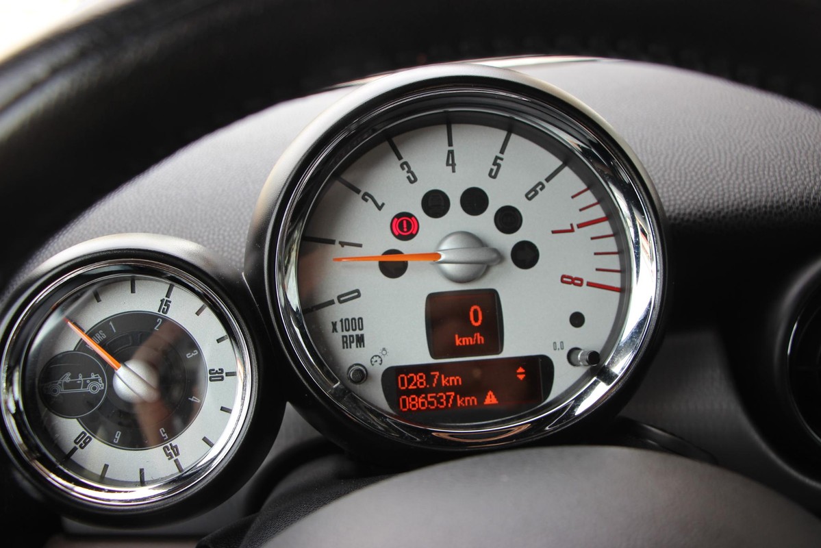 MINI Cooper Cabrio