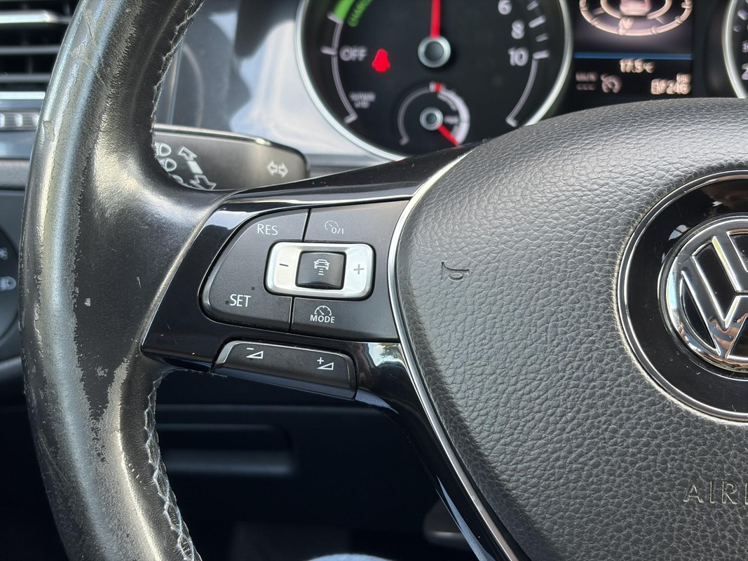 Volkswagen e-Golf