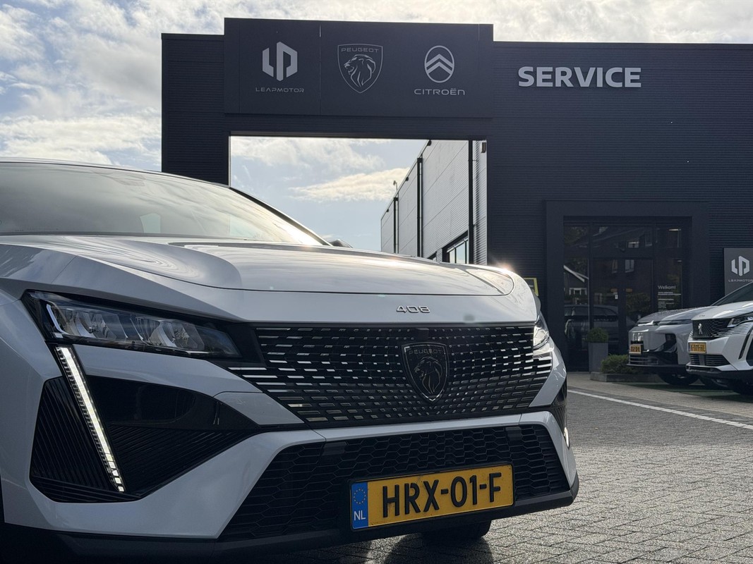 Peugeot 408