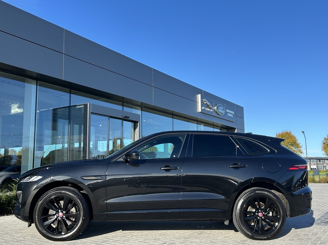 Jaguar F-PACE