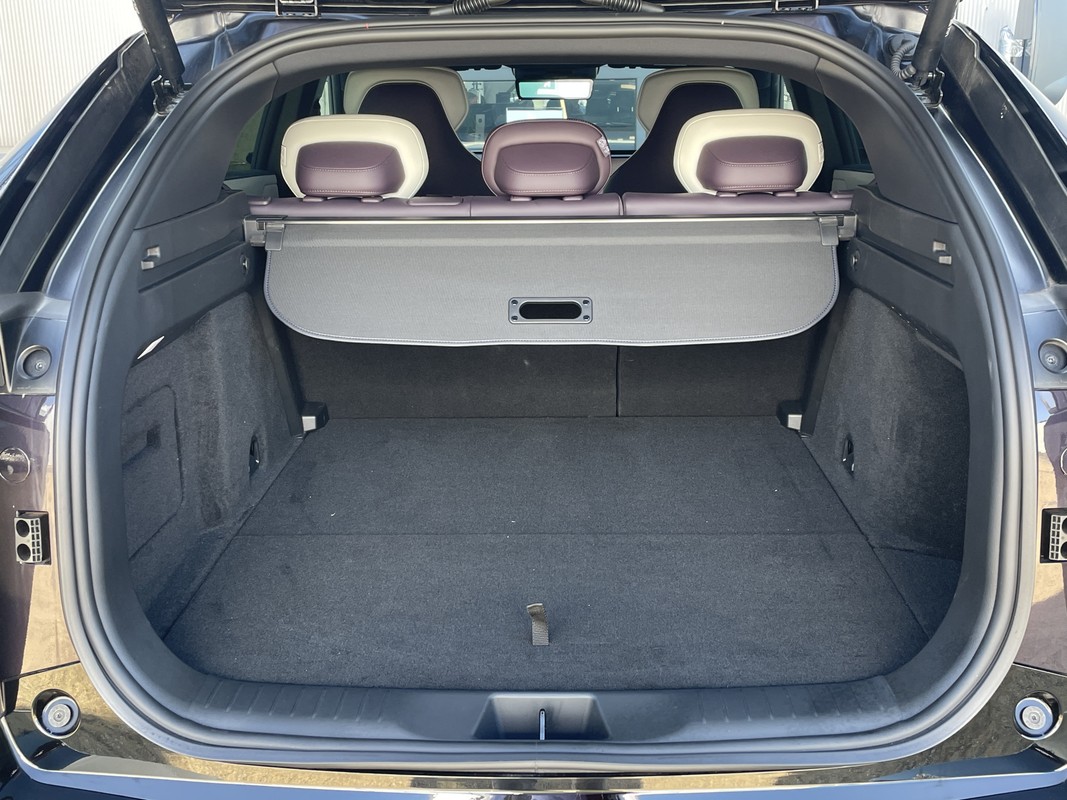 Mazda CX-6e