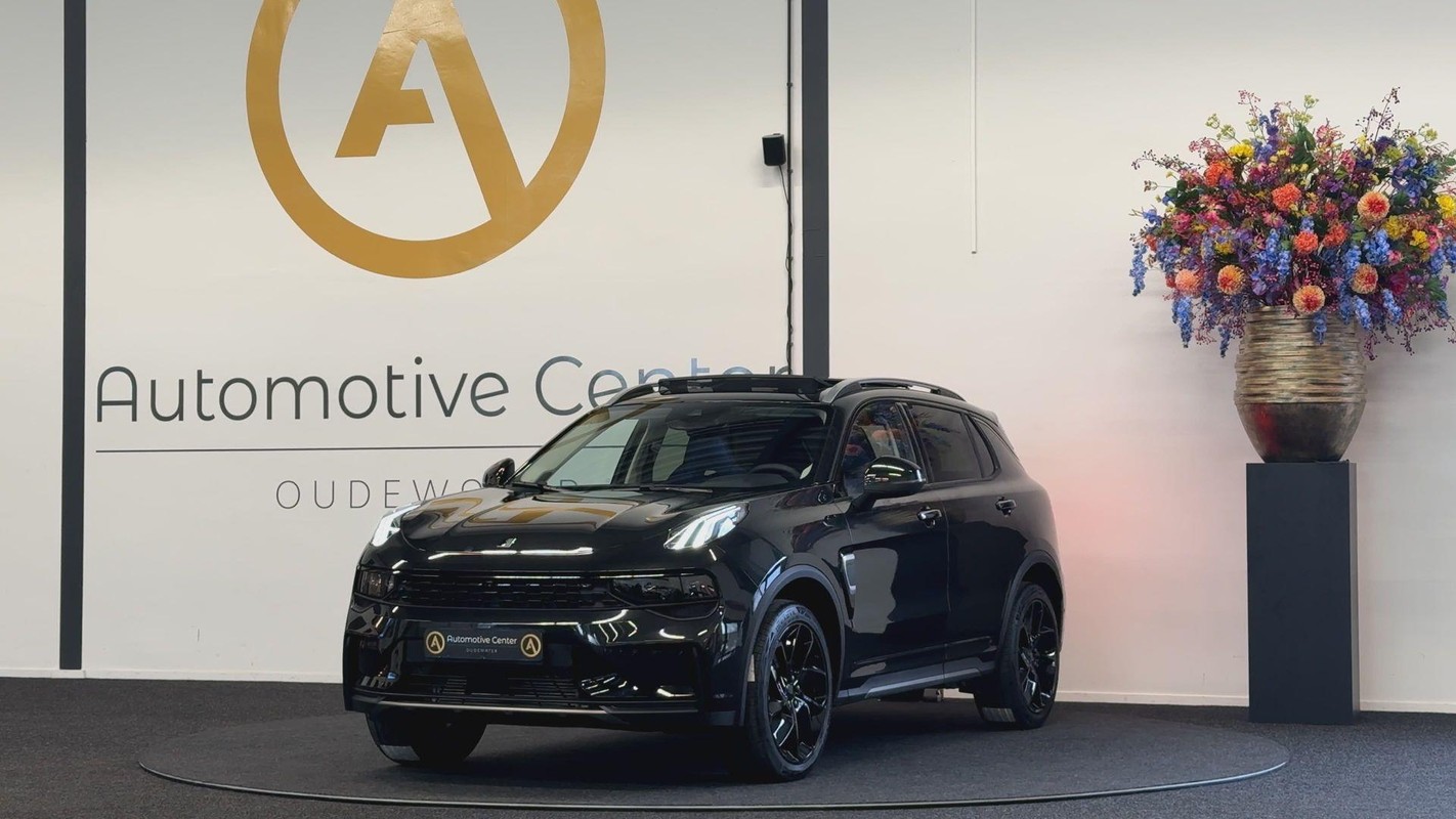 Lynk & Co 01