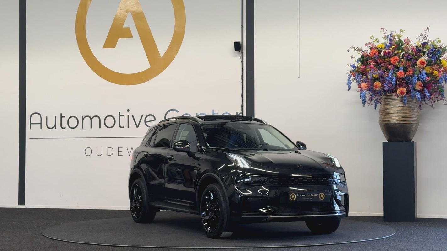Lynk & Co 01