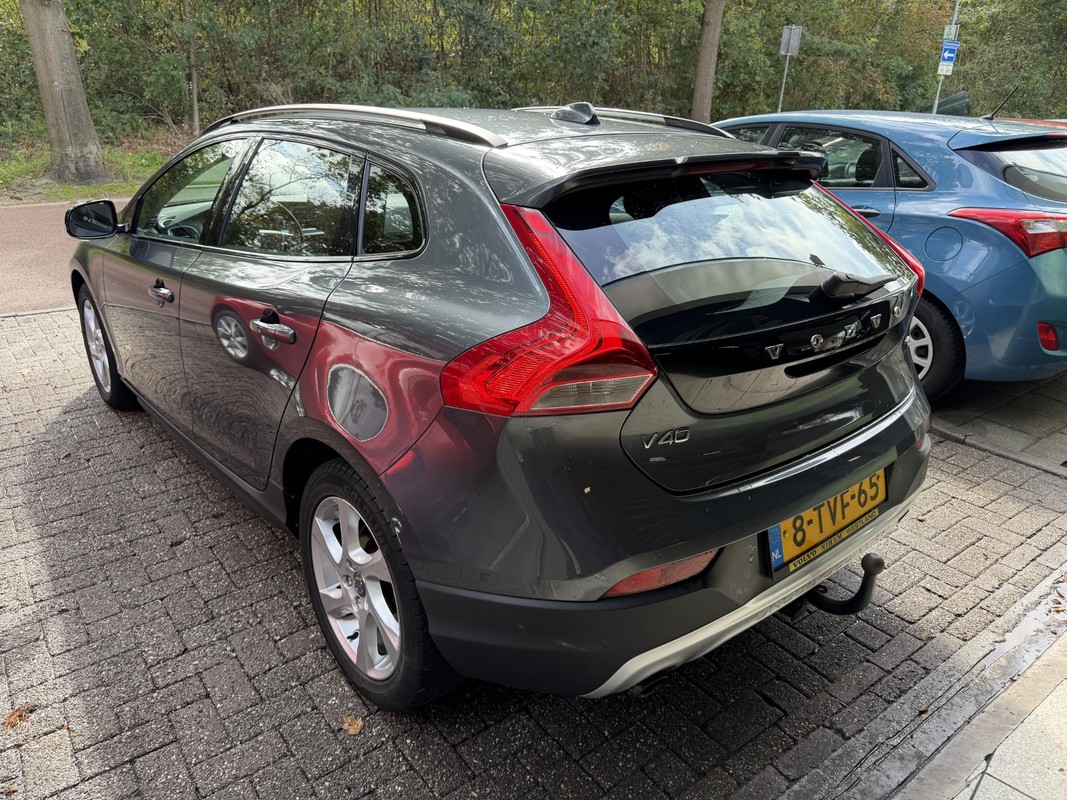 Volvo V40