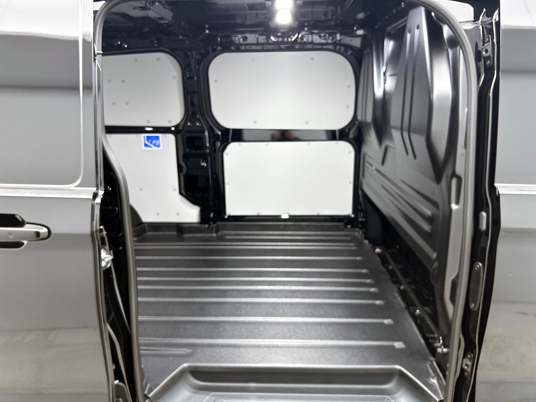 Ford E-Transit Custom