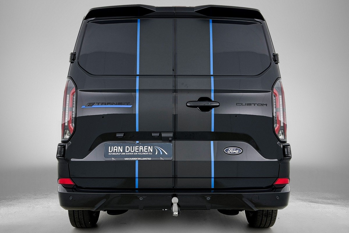 Ford E-Transit Custom