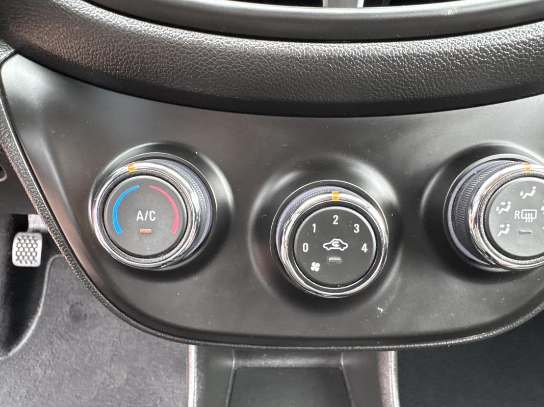 Opel KARL