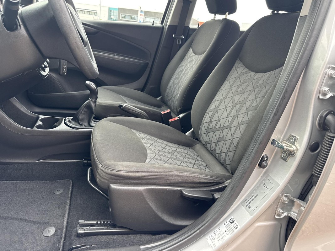 Opel KARL