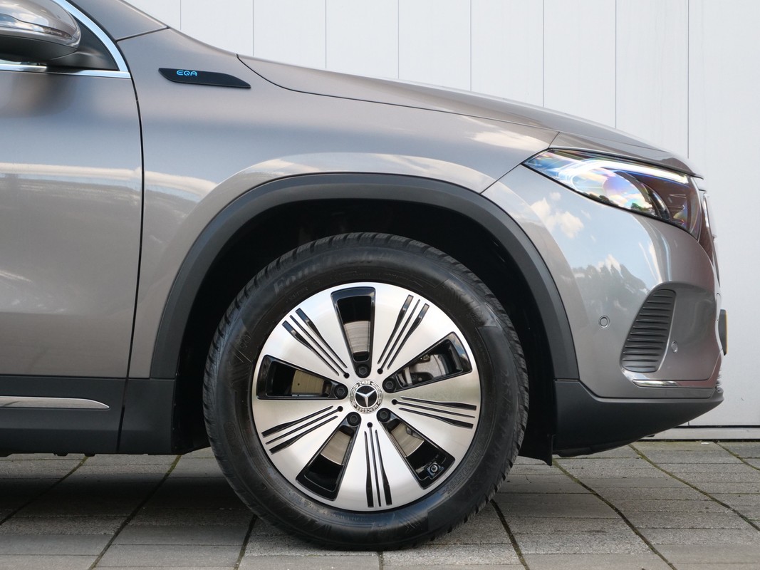 Mercedes-Benz EQA