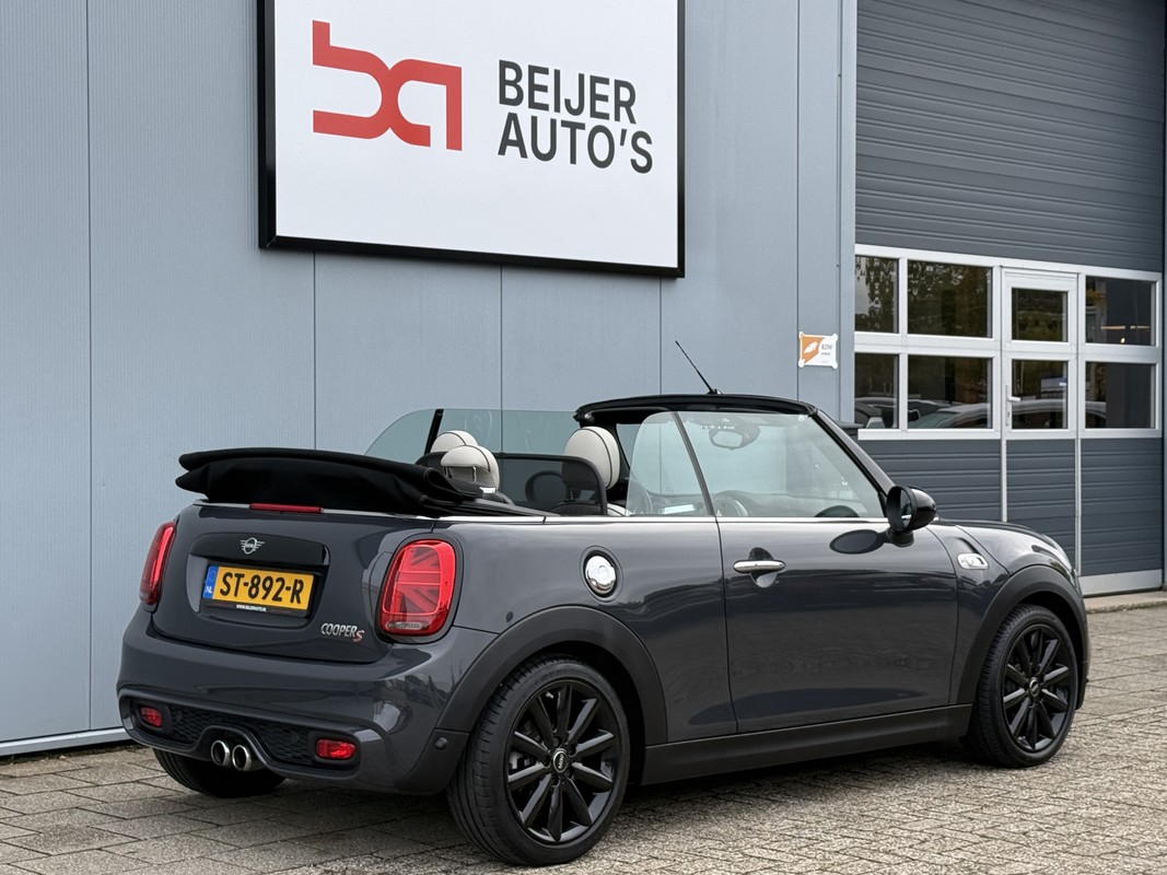 MINI Cooper S Cabrio