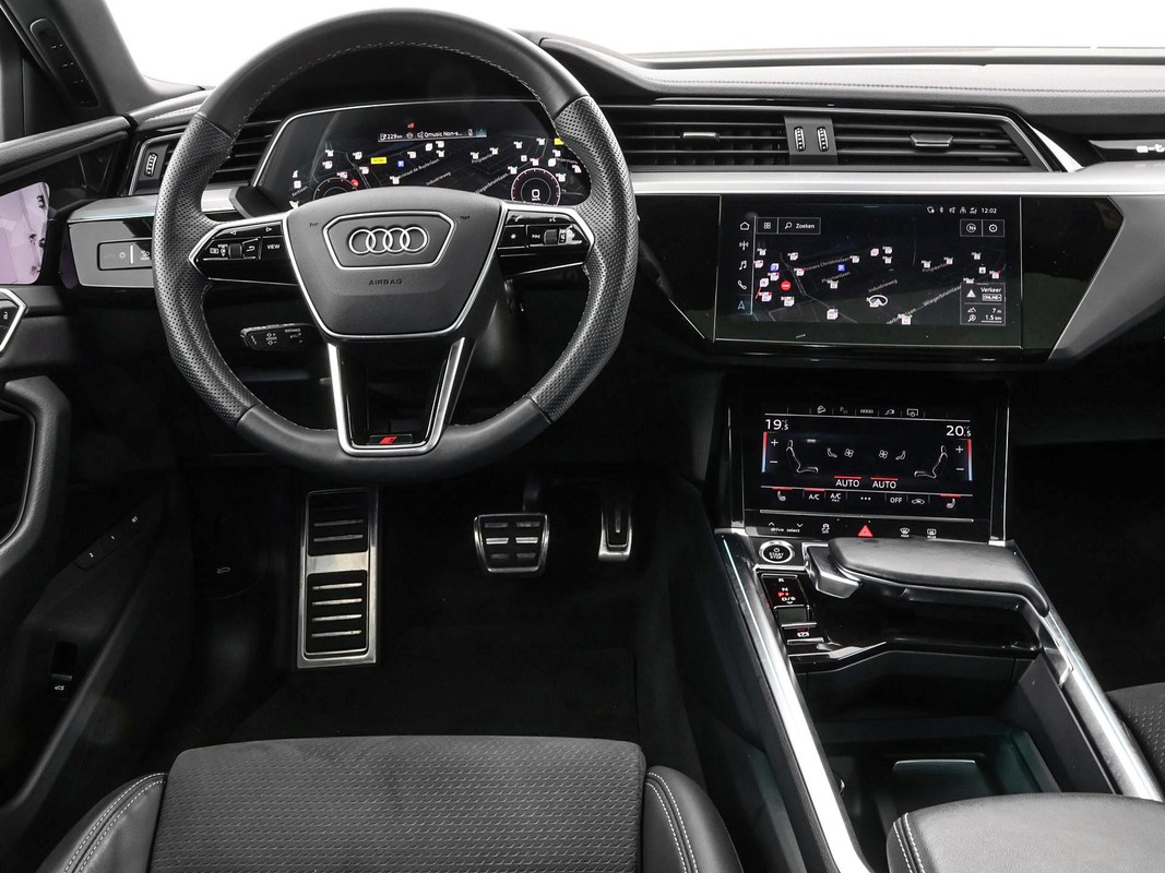 Audi Q8 Sportback e-tron