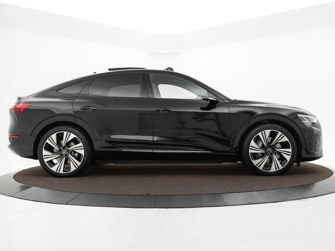Audi Q8 Sportback e-tron