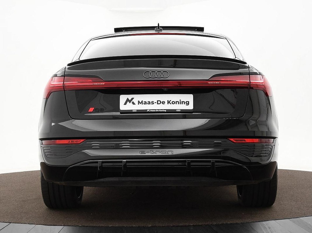 Audi Q8 Sportback e-tron