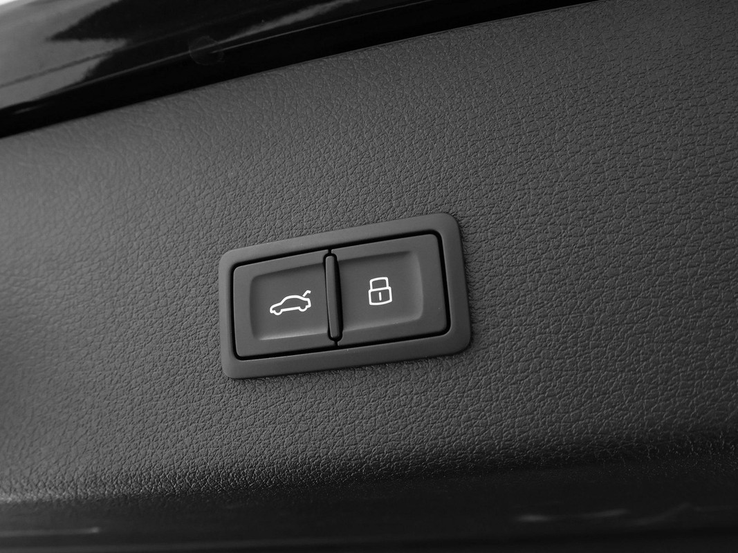 Audi Q8 Sportback e-tron