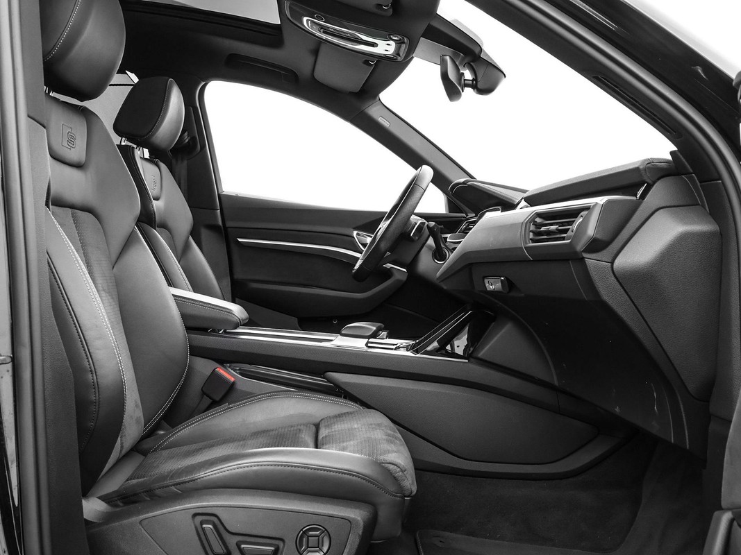 Audi Q8 Sportback e-tron