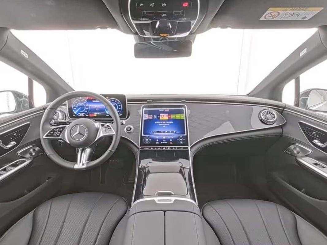 Mercedes-Benz EQE