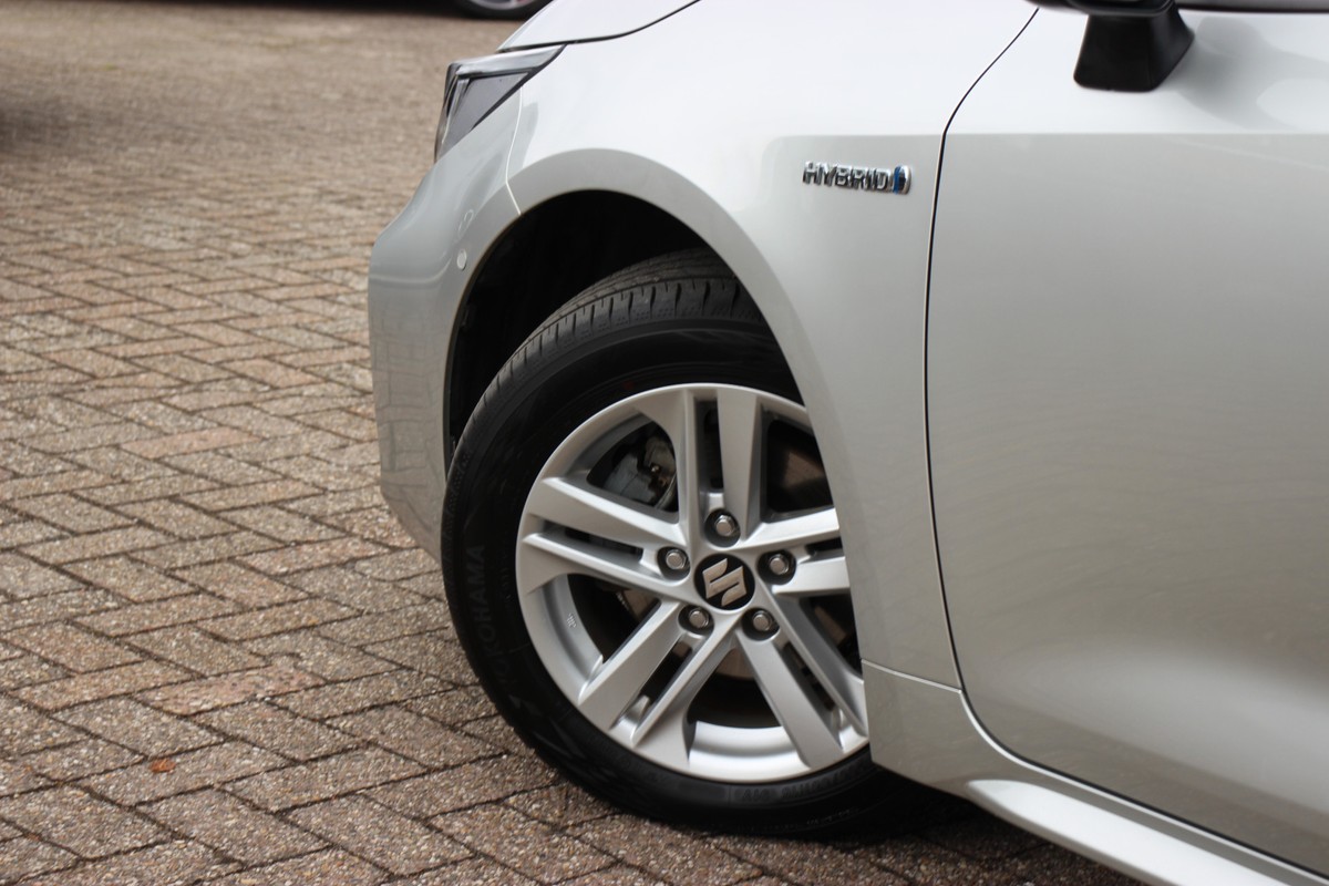 Suzuki Swace