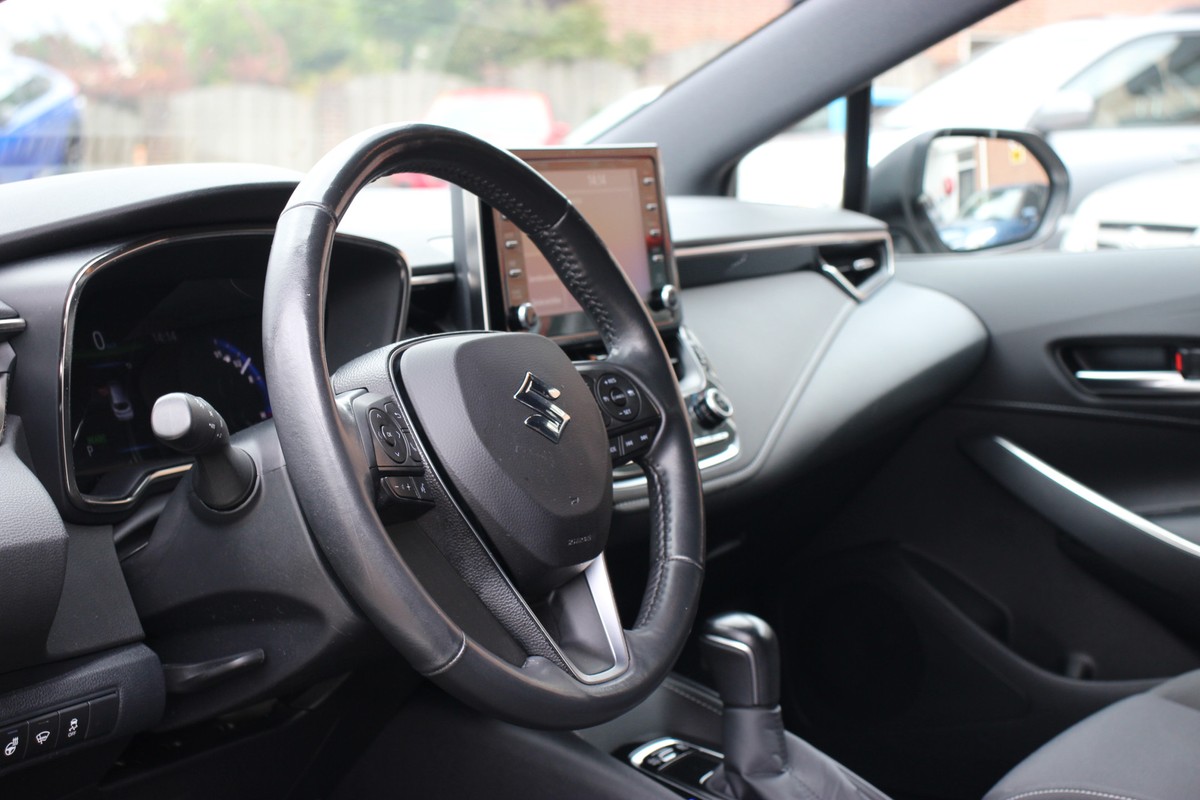 Suzuki Swace