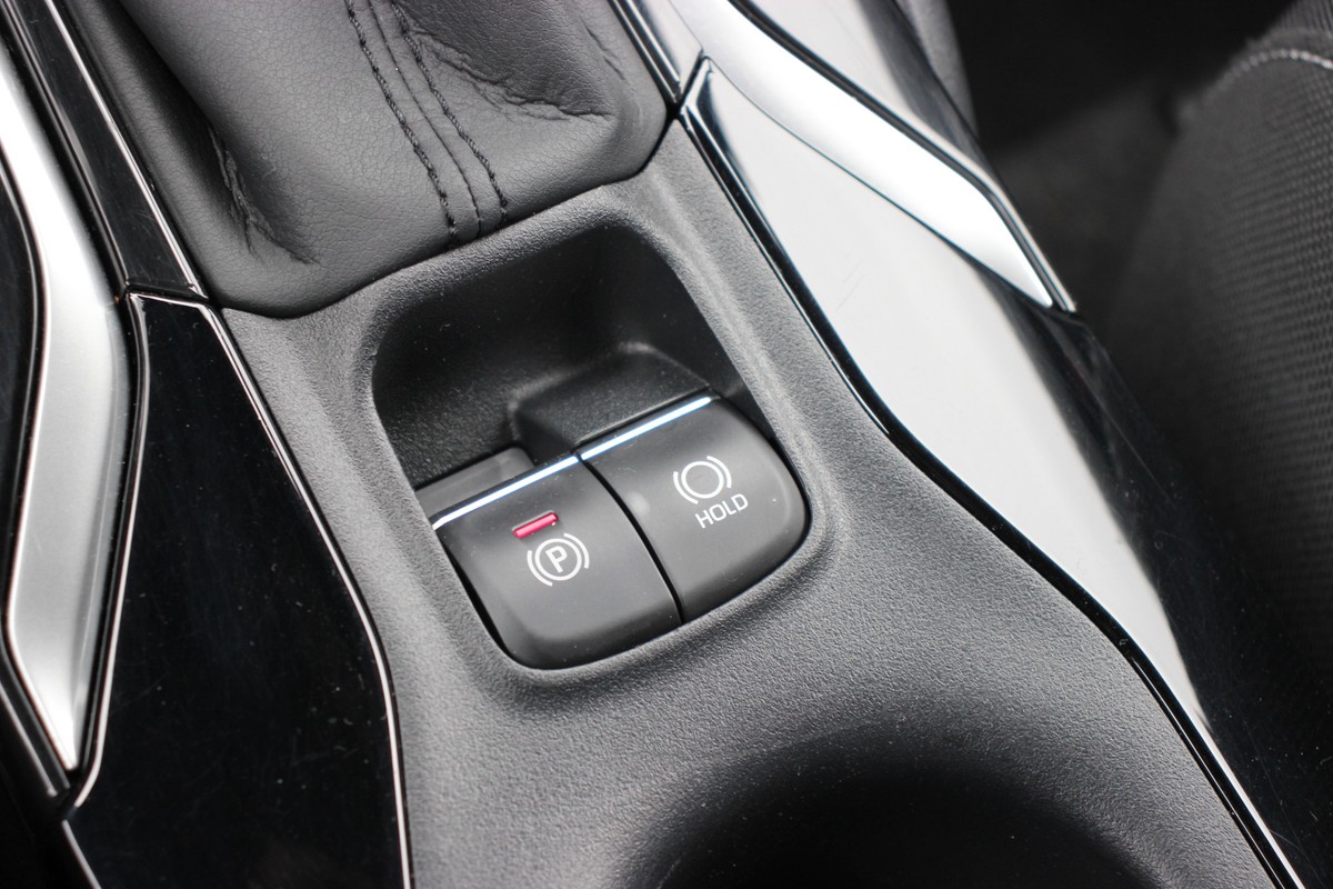 Suzuki Swace