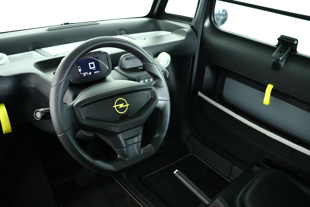 Opel Rocks-e