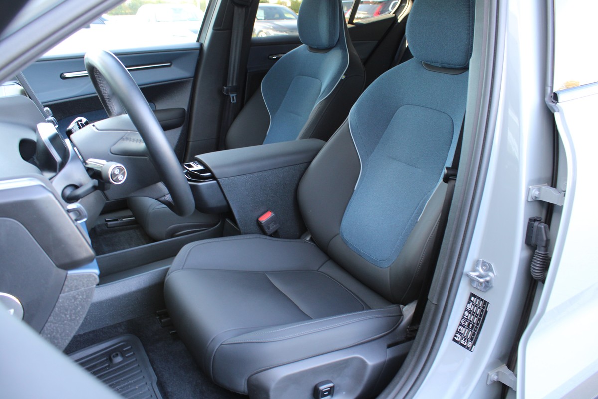 Volvo EX30