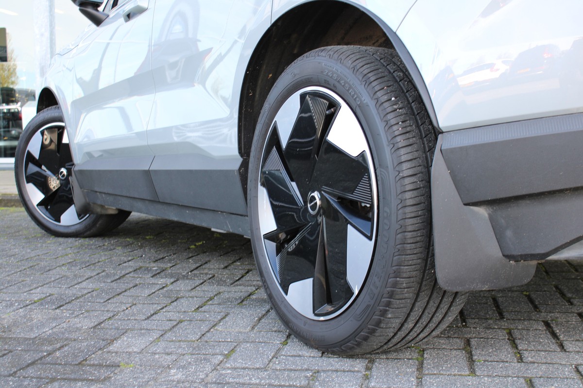 Volvo EX30