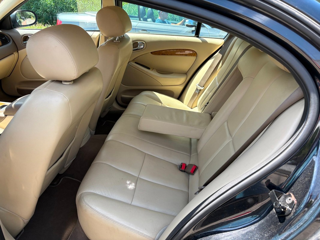 Jaguar S-Type