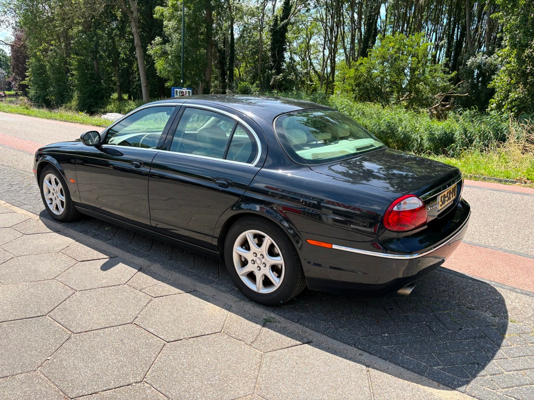 Jaguar S-Type